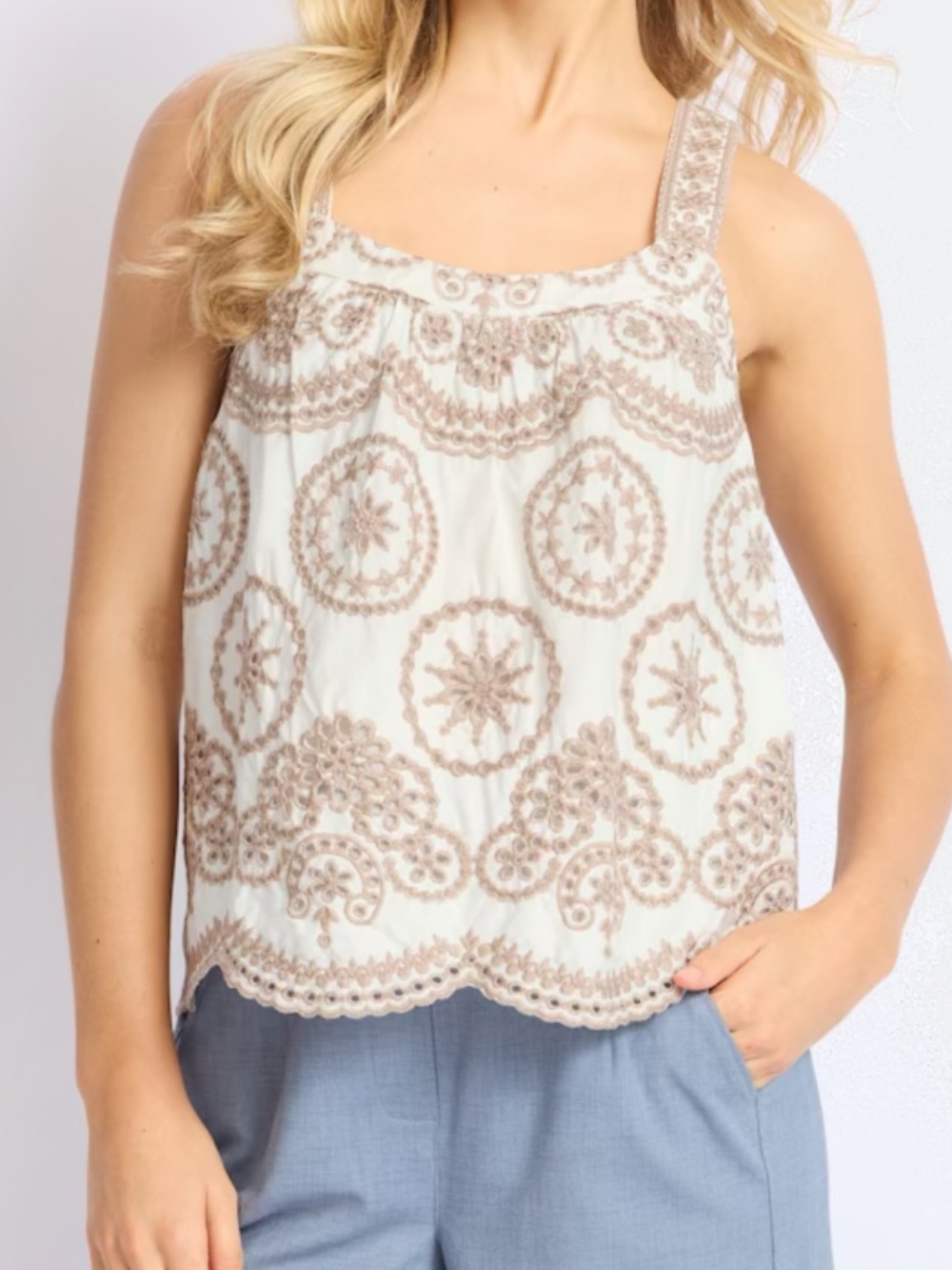 Design History Brady Tank NWT